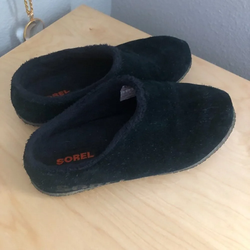 Sorel Lanner Ridge II Youth size 3 Slippers Black Slip-On Unisex Children Shoes